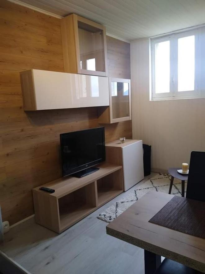 Sweet Apartment *